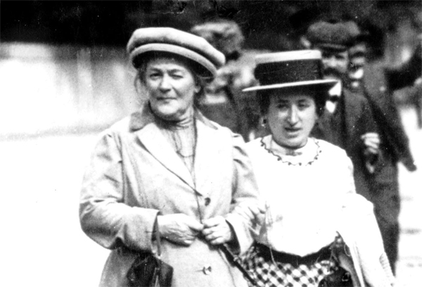 klara-cetkin-i-roza-lyuksemburg-istoriya-8-marta 1