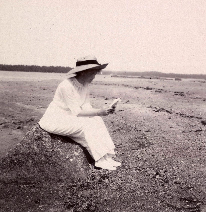 olga romanov9